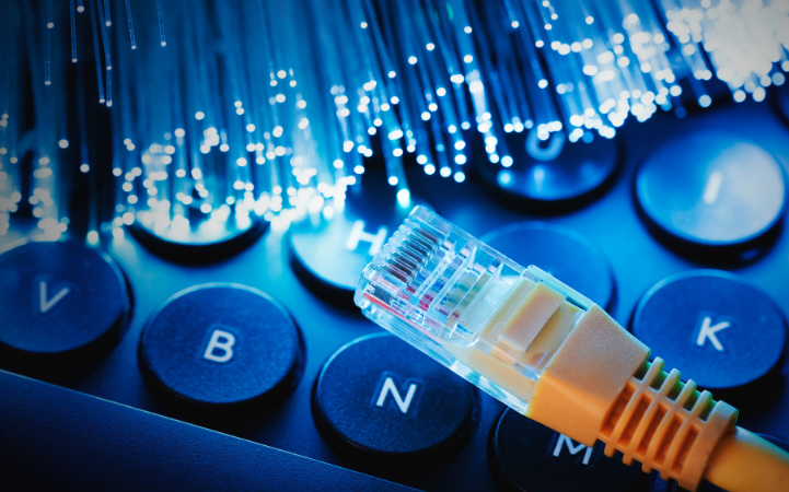 Küresel İnternet Çöküşü Kapıda mı? İnterneti Bir Anda Durduran Gizli Zincir Ortaya Çıktı!