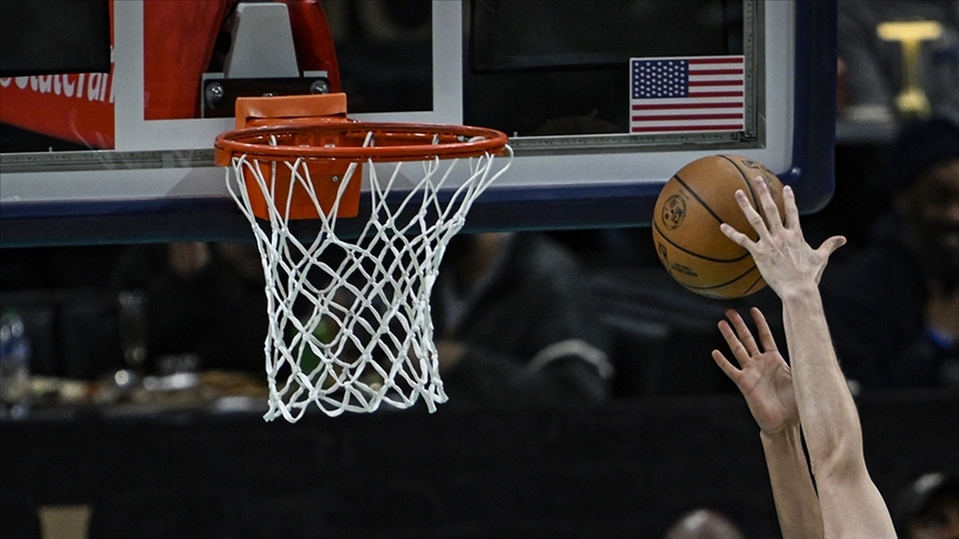 NBA'de son şampiyon Thunder, deplasmanda Timberwolves'a yenildi