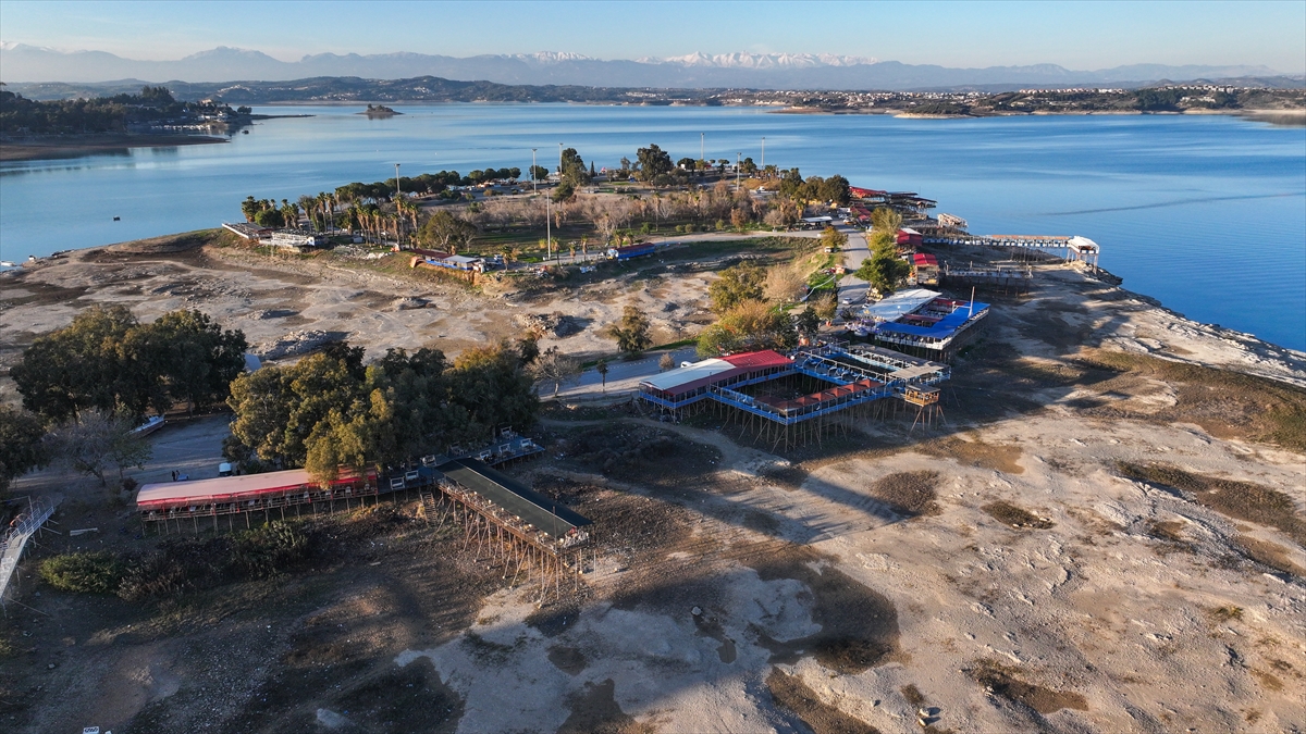 Adana'da Seyhan Baraj Gölü kıyısındaki kaçak yapılar yıkılacak