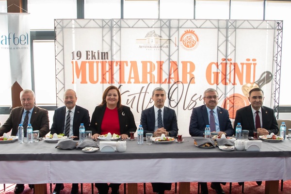 Afyonkarahisar'da Muhtarlar Günü programı düzenlendi