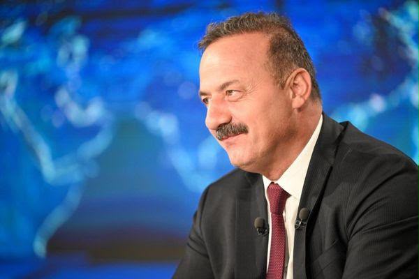Ağıralioğlu: Parası çalınanların kimliği belli, parayı çalanların kimliği neden gizli?
