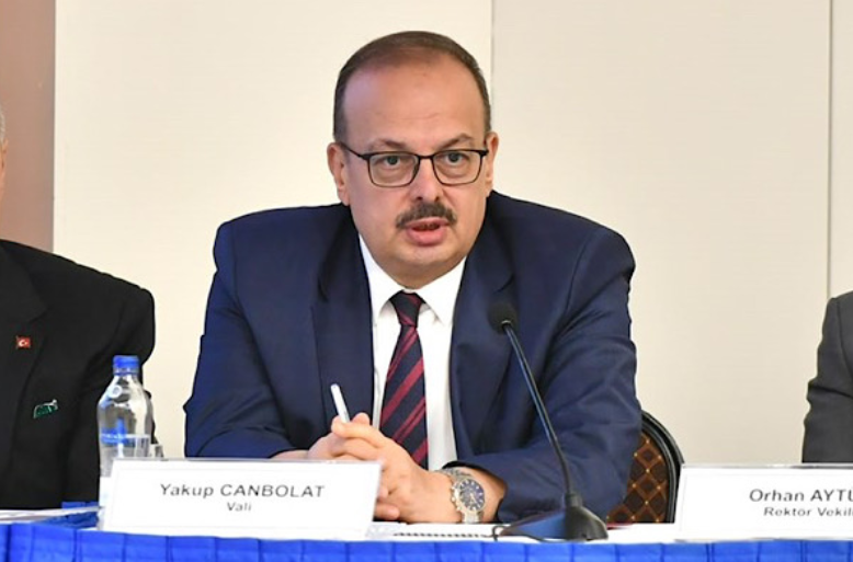 Ankara Valisi Canbolat, 19 Ekim Muhtarlar Günü’nü kutladı