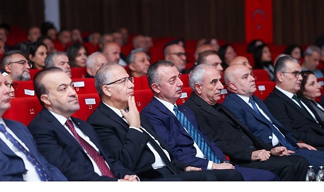 Başkan Büyükakın, Kültür Şûrası'nda konuştu:  “Şehrin hikayesini hep birlikte yazacağız"