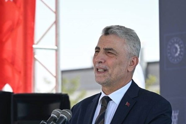 Bolat: Türkiye ekonomisi üretmeye, büyümeye ve güçlenmeye devam ediyor