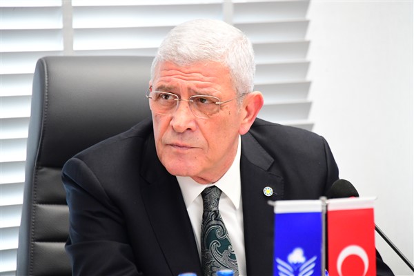Dervişoğlu, Birleşik Kamu-İş Konfederasyonu yönetimiyle görüştü Dervişoğlu, Birleşik Kamu-İş Konfederasyonu yönetimiyle görüştü