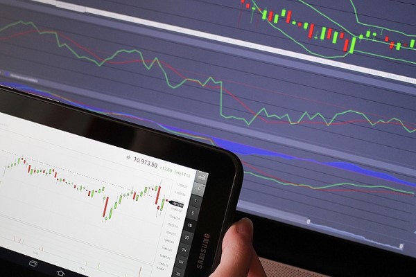 Etiler Gıda, paylarından geri aldı