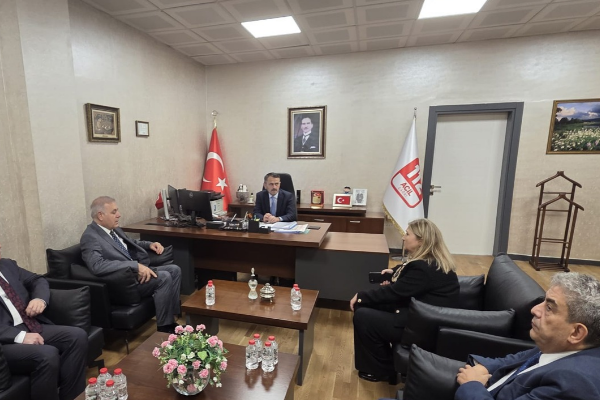 Kocaeli Valisi Aktaş’tan Yadigar Ergül’e taziye ziyareti
