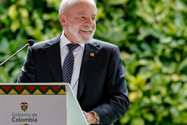 Lula: Brezilya halkı umudu, birliği ve geleceği seçti Lula: Brezilya halkı umudu, birliği ve geleceği seçti