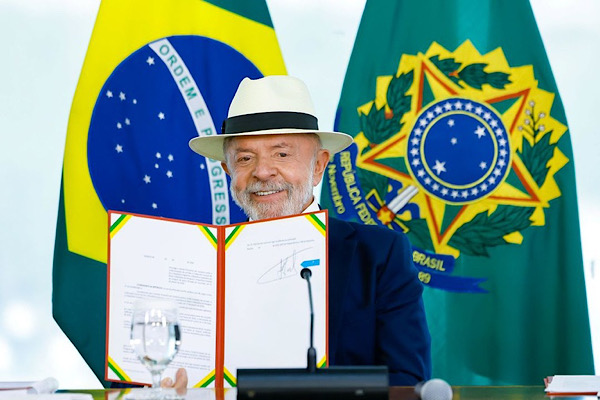 Lula da Silva: Brezilya’nın doğal kaynakları halkın mirasıdır