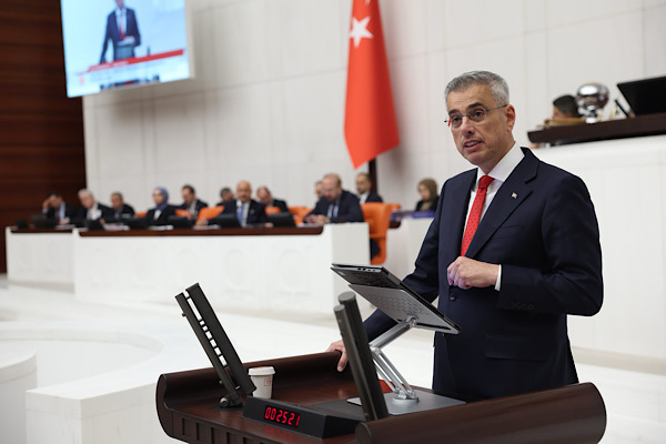Memişoğlu: Tüm fizyoterapistlerimizin Dünya Fizyoterapi Günü’nü kutluyorum