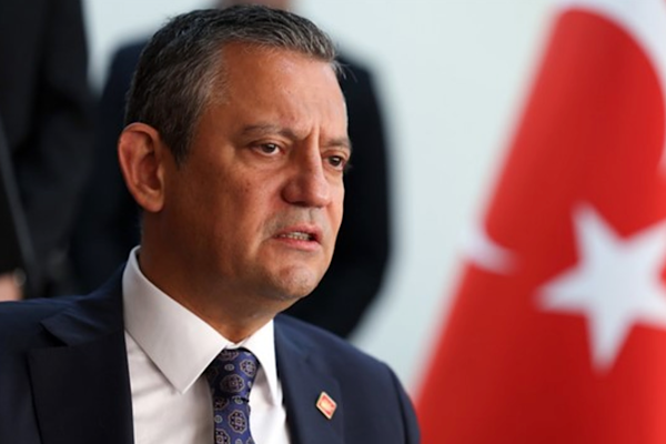 Özel, AB Türkiye Delegasyonu Başkanı Orav ile görüştü