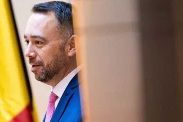  Prevot'dan Sırbistan'daki öğrenci hareketine seçim zaferi tebriği