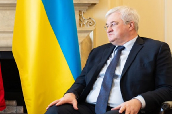 Sybiha: Kiev'e yönelik saldırıda en az iki kişi öldü