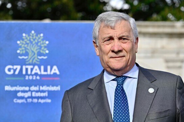 Tajani’den hayatını kaybeden cankurtaran Fabrizio Valente için madalya girişimi