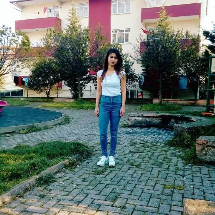 Ankara’da boğularak öldürülen kadın olayıyla ilgili anne ve bir şüpheli gözaltına alındı
Ankara’da boğularak öldürülen kadın olayıyla ilgili anne ve bir şüpheli gözaltına alındı