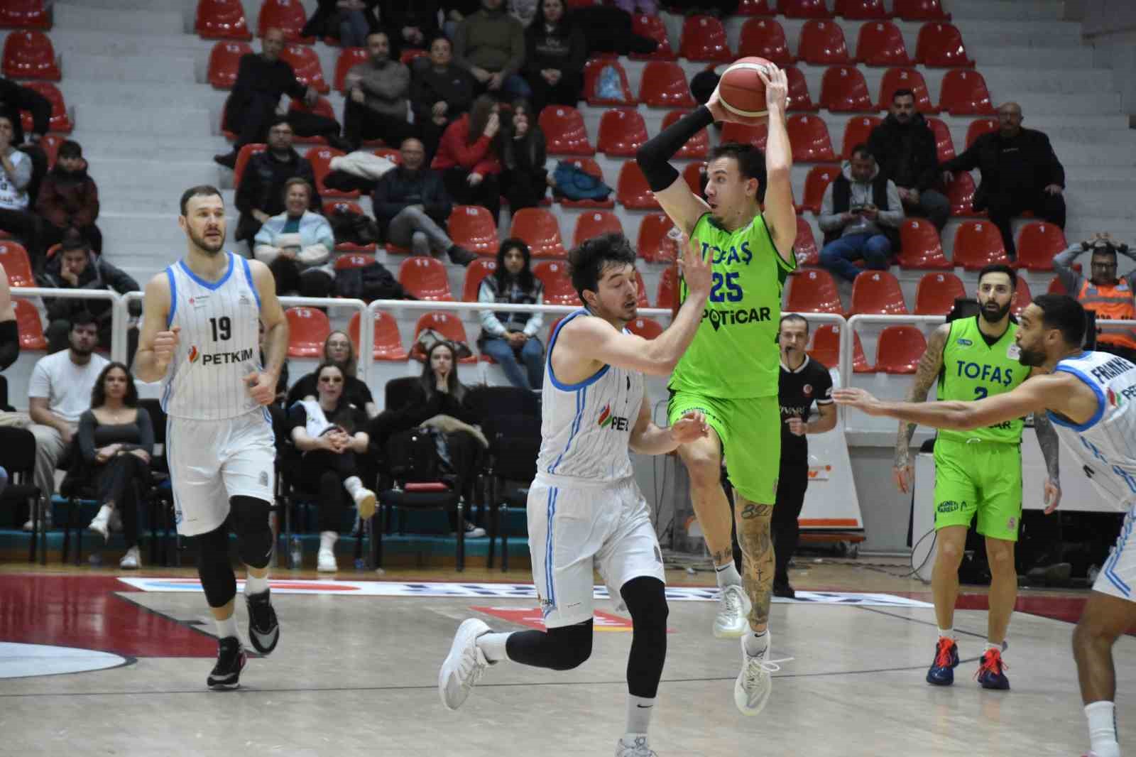 Basketbol Süper Ligi: Aliağa Petkimspor: 76 - TOFAŞ: 82
