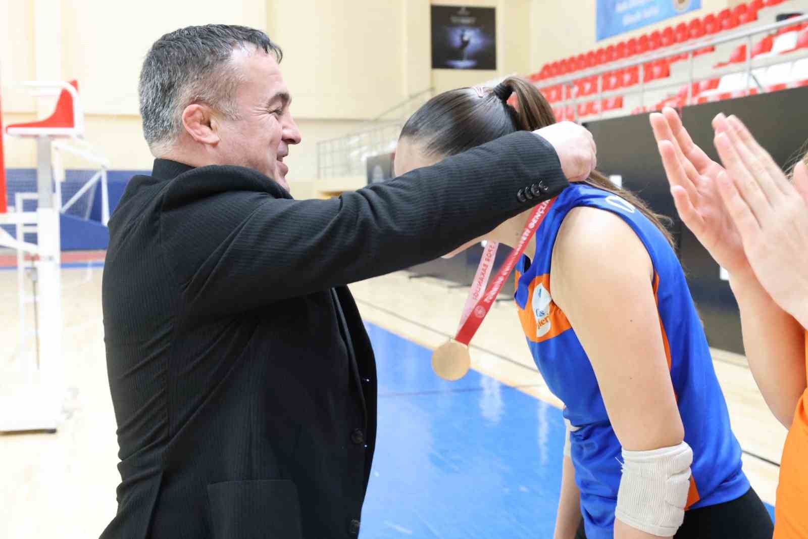Bilecik’te voleybol grup müsabakaları tamamlandı
