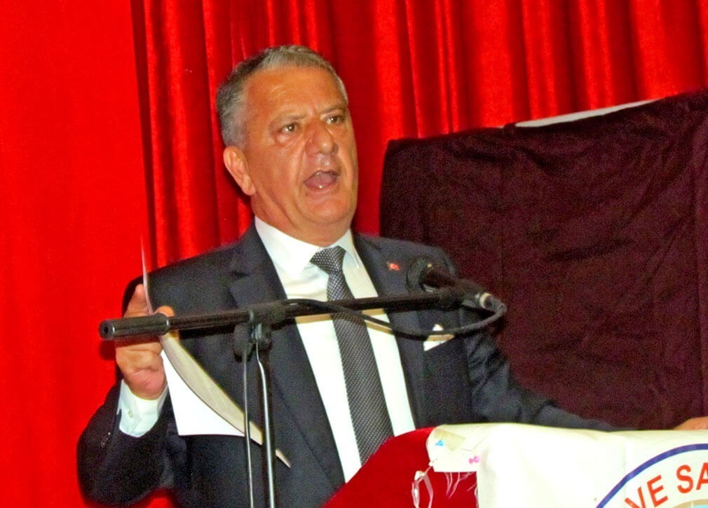 Çeşme Esnaf ve Sanatkârlar Odası’nda Osman Köfüncü dördüncü kez başkan seçildi

