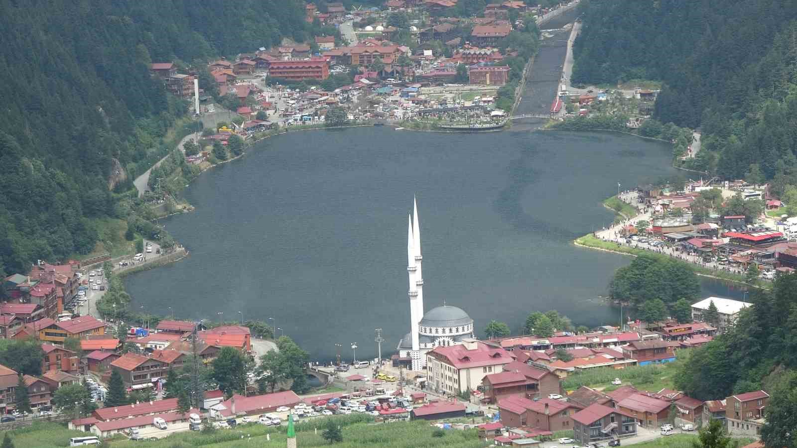 Dünyaca ünlü Uzungöl’ün sırrı bilimle aydınlatılacak

