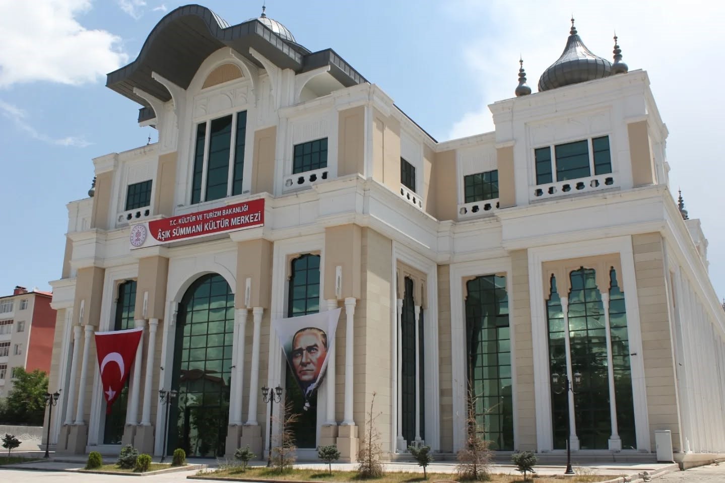 Erzurum’da kültür ve sanat etkinlikleri yoğun ilgi gördü
