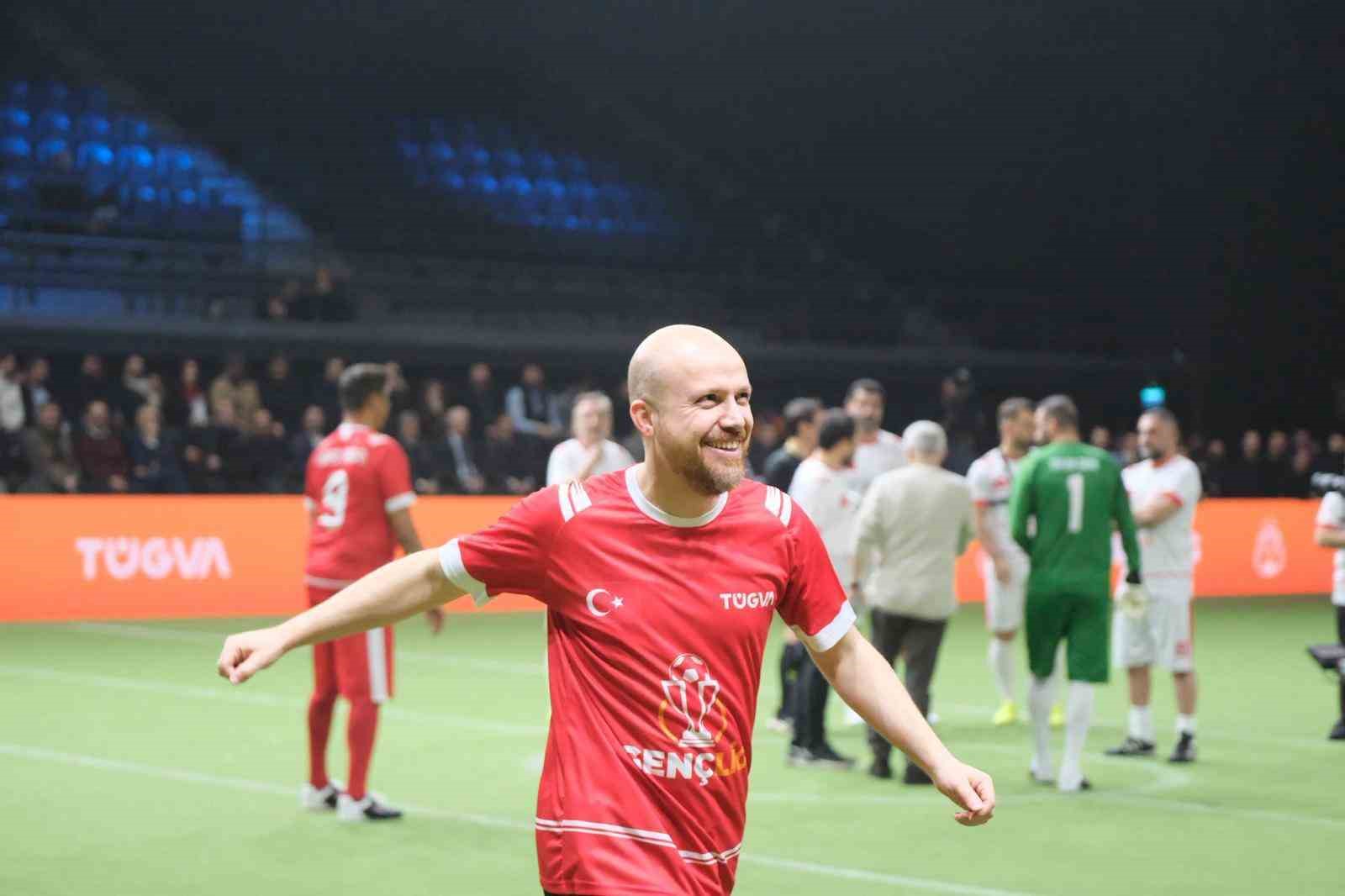 GençLig 2026 lansmanında ünlü isimlerin katılımıyla gösteri maçı düzenlendi
