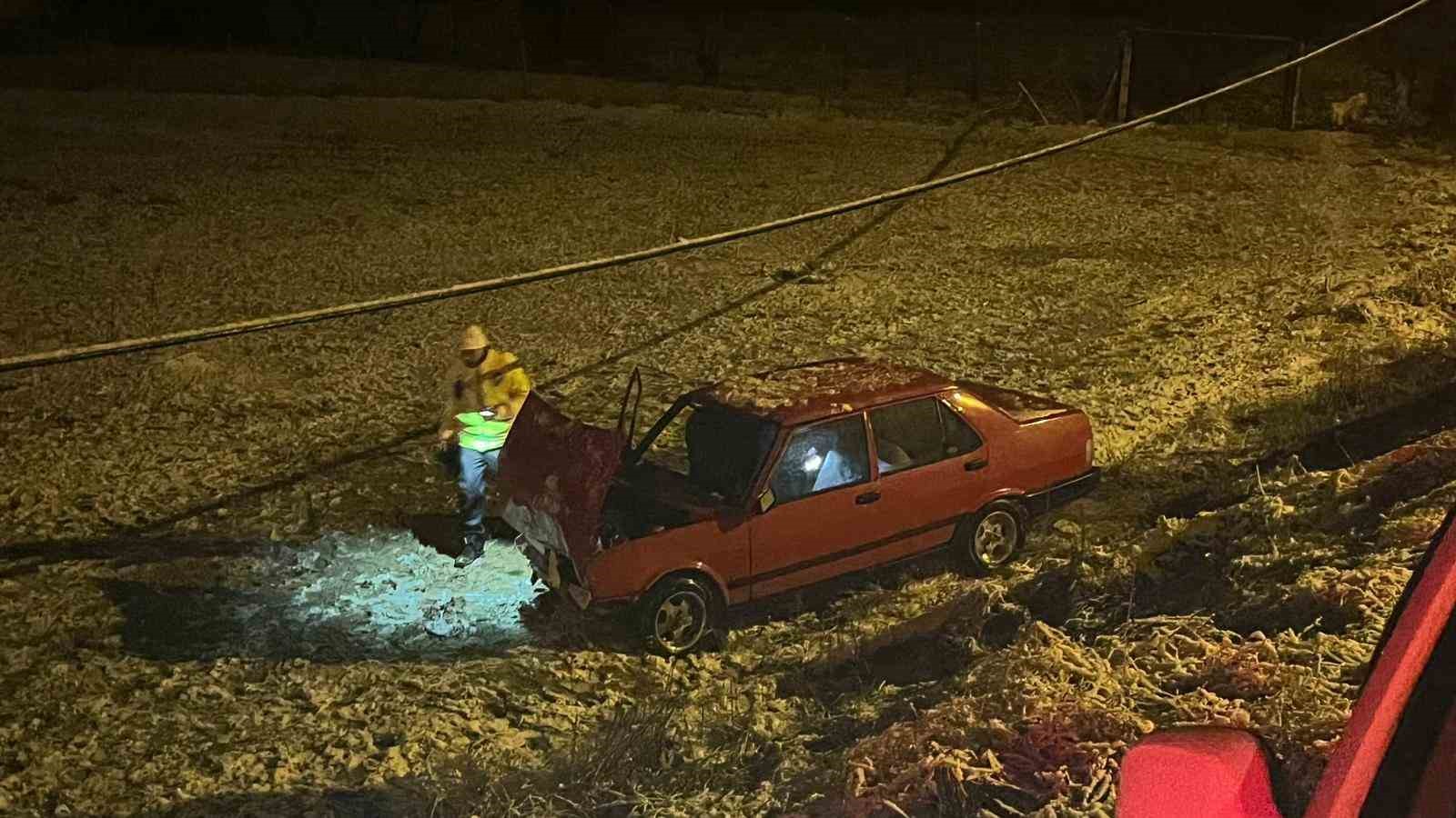 Isparta’da iki otomobil çarpıştı: 3 yaralı
