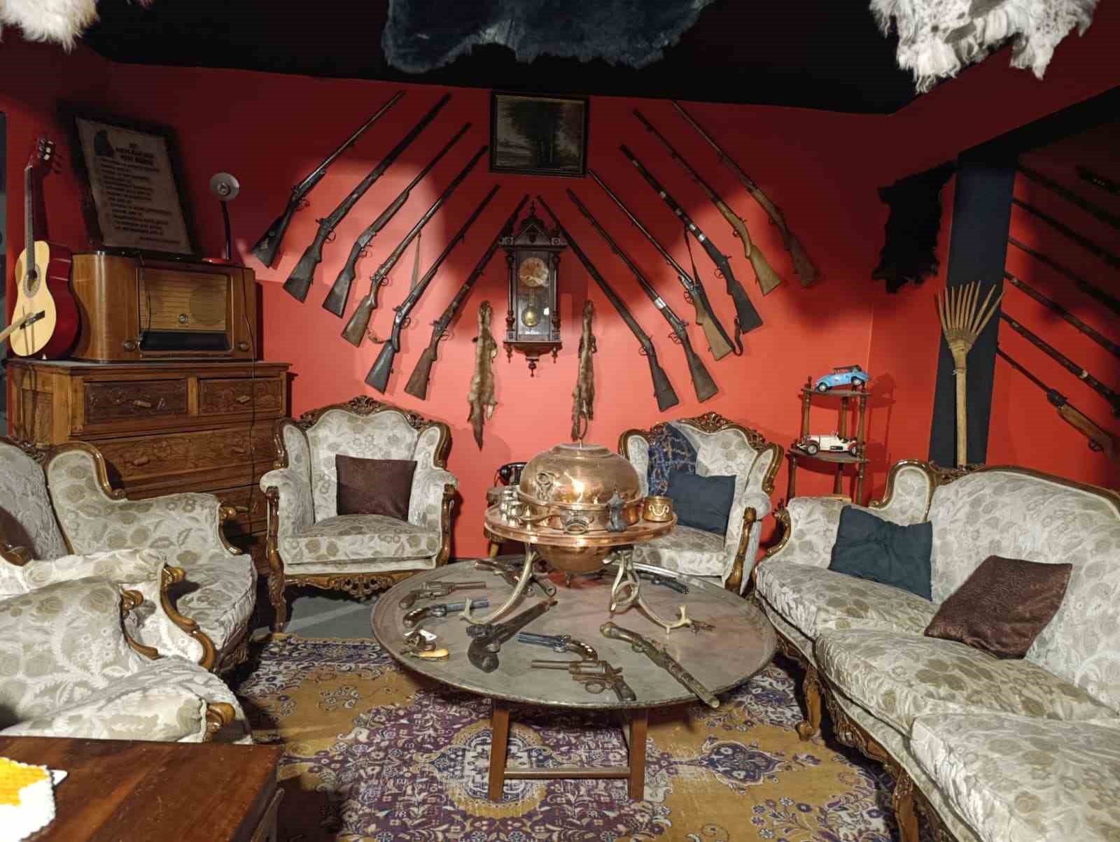 Kahramanmaraş’ta nostalji durağı: Antikaların arasında zaman yolculuğu
