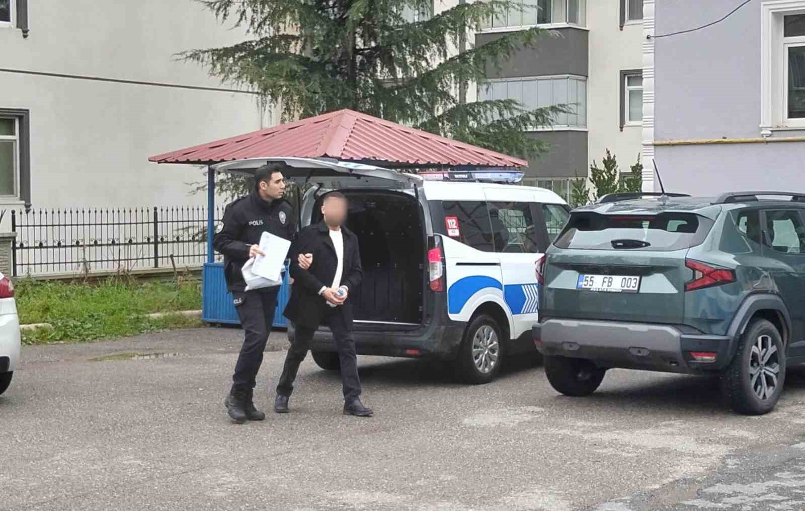 Silahlı saldırı şüphelisi teslim oldu
