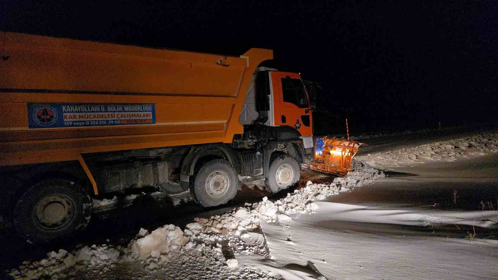 Yozgat’ta kar yağışı yüzleri güldürdü
