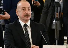 Aliyev, Mirziyoyev ile Buhara’da Ark Kalesi’ni gezdi