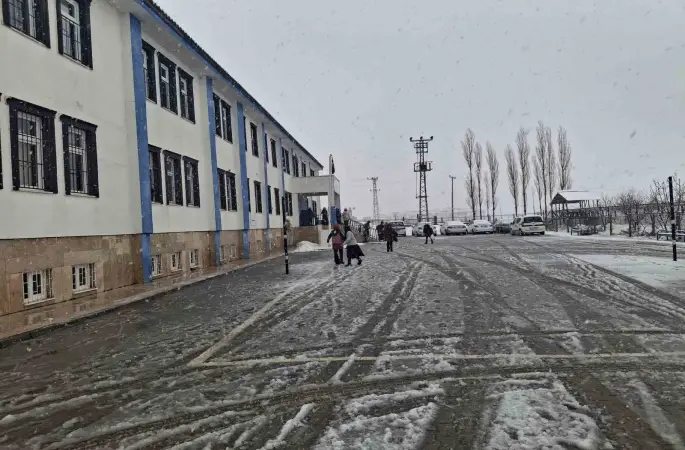 Adıyaman’da iki ilçede daha okullar tatil edildi
