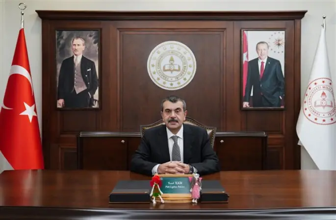 Bakan Tekin: 1 milyondan fazla öğrenci MEBİ'den yararlandı