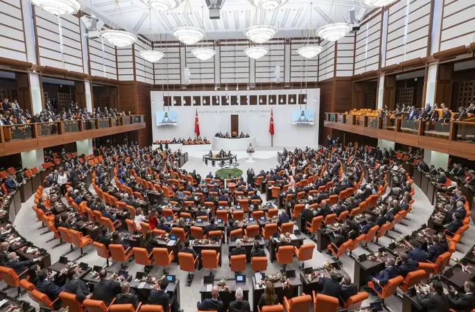 Çevre Bütçesi Meclis Gündeminde: "Doğa Rant Odaklı Bir Anlayışla Yönetiliyor"