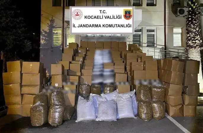 Kocaeli’de 6,3 milyon liralık makaron ve tütün ele geçirildi
