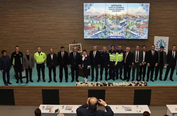 Kütahya’da Ulaşım ve Trafik Güvenliği Panel ve Çalıştayı Düzenlendi
