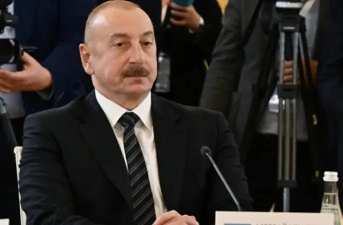 Kuzey Makedonya Cumhurbaşkanı Siljanovska-Davkova, Aliyev’i telefonla aradı