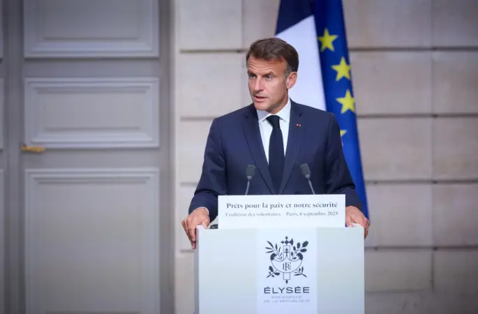 Macron'dan kolluk kuvvetlerine teşekkür