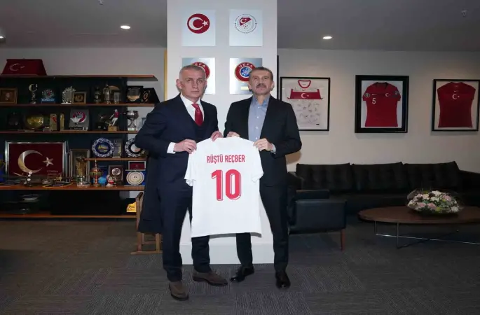 Rüştü Reçber, TFF Başkanı Hacıosmanoğlu ile görüştü
