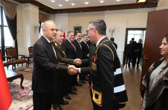 Vali Erol, Cumhuriyet Bayramı tebrikat törenine katıldı